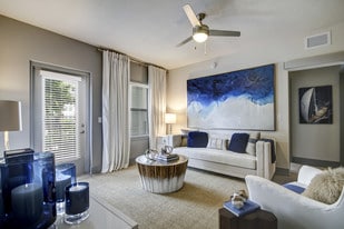 Furnished Broward County Apartments For Rent Fl The Avenue Apartments