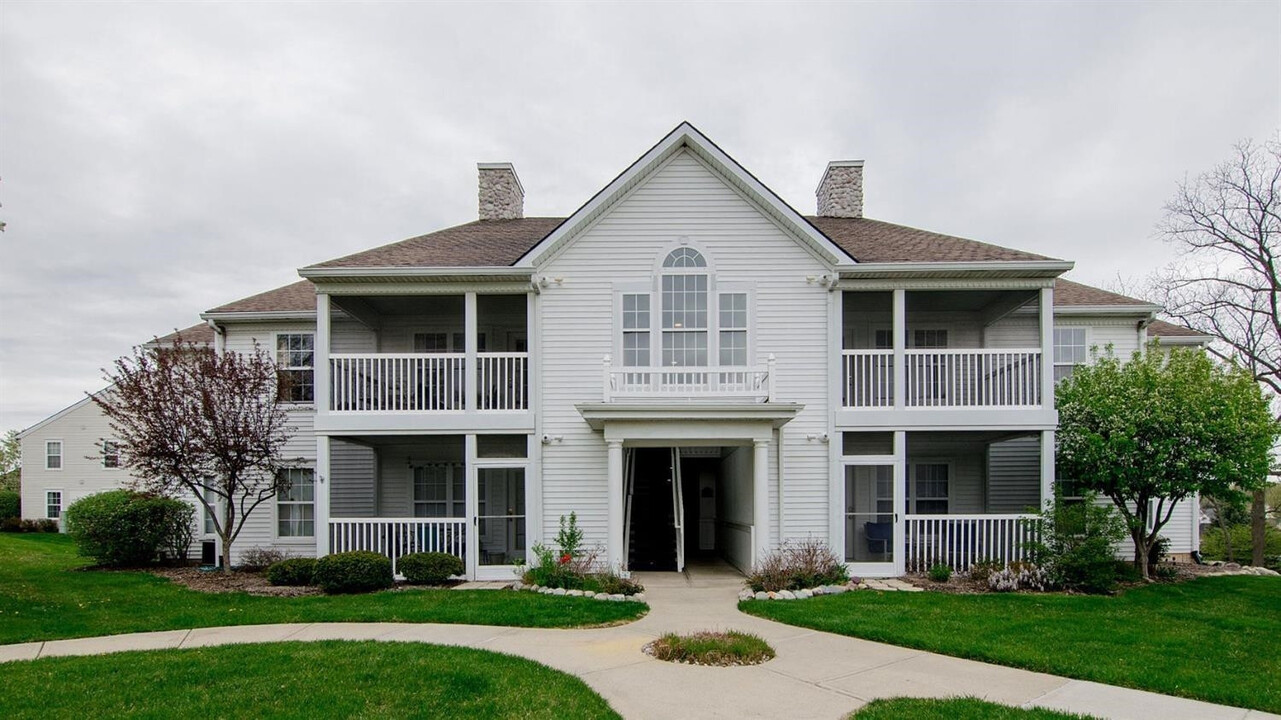 1177 Joyce Ln in Ann Arbor, MI - Foto de edificio