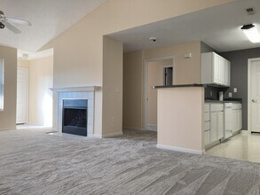28340 Center Ridge Rd in Westlake, OH - Building Photo - Building Photo