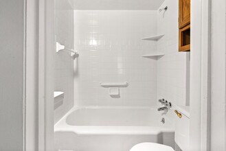 23230 Columbus Ave in Warren, MI - Building Photo - Building Photo