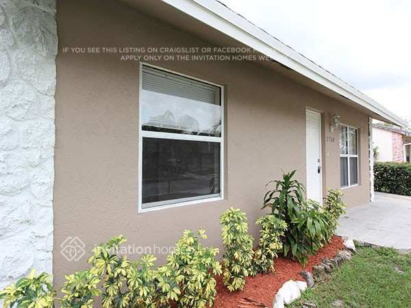 5760 Judd Falls Rd E in Greenacres, FL - Building Photo - Building Photo