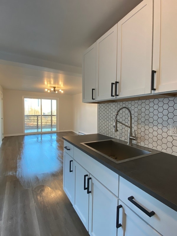 property at 139-141-141 E Sycamore St