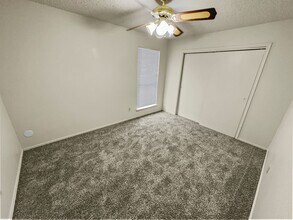 1537 Lincolnshire Way in Fort Worth, TX - Building Photo - Building Photo