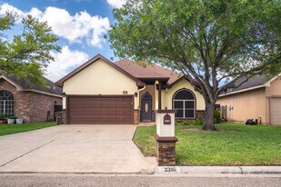 3316 Zoe Ave in Edinburg, TX - Building Photo