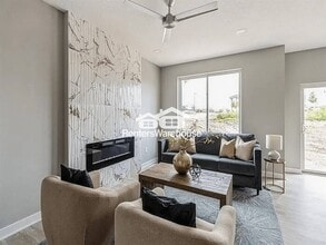 15588 Rocklyn Pl in Clive, IA - Foto de edificio - Building Photo