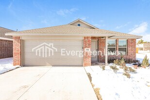 3701 Los Cabos Dr in Mustang, OK - Building Photo