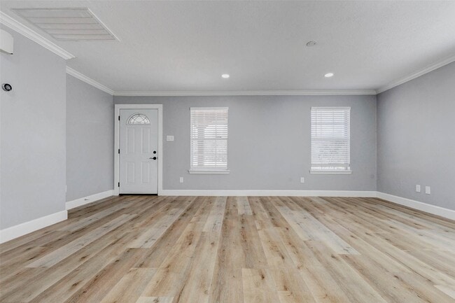 property at 611 Kenney St