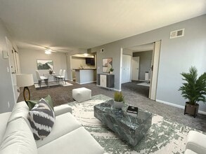 Centurion House in Toledo, OH - Building Photo - Building Photo