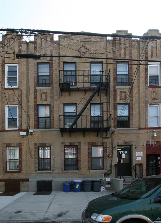 769 Hopkinson Ave in Brooklyn, NY - Building Photo