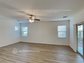 1285 E Palomino Way in Queen Creek, AZ - Foto de edificio - Building Photo