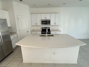 2946 Canary Ave in Davenport, FL - Building Photo - Building Photo