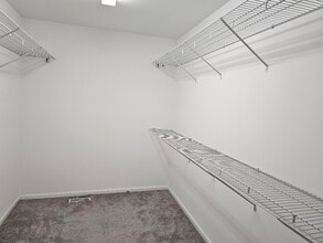 113 English Oak Ln in Streamwood, IL - Building Photo - Building Photo