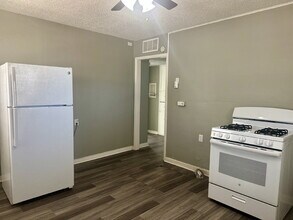 2816 40th St in Lubbock, TX - Foto de edificio - Building Photo