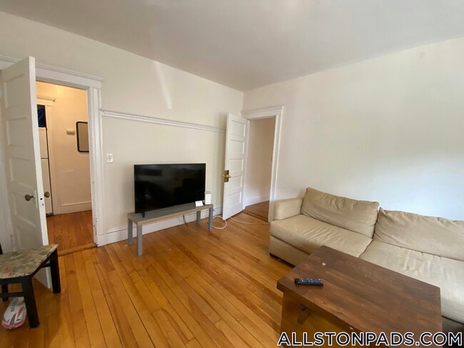 70 Quint Ave
