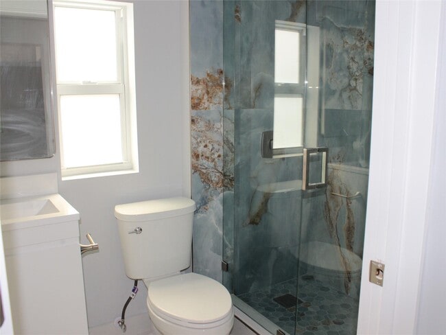 522 SE 20th Ct in Boynton Beach, FL - Foto de edificio - Building Photo