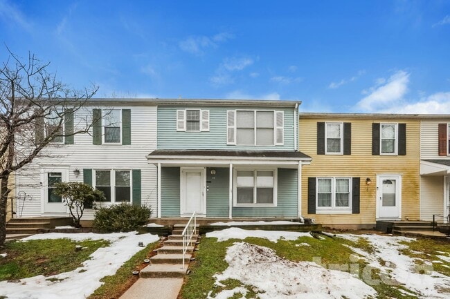 property at 13 Craftsman Ct