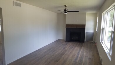 4224 W Chicago St in Rapid City, SD - Building Photo - Building Photo