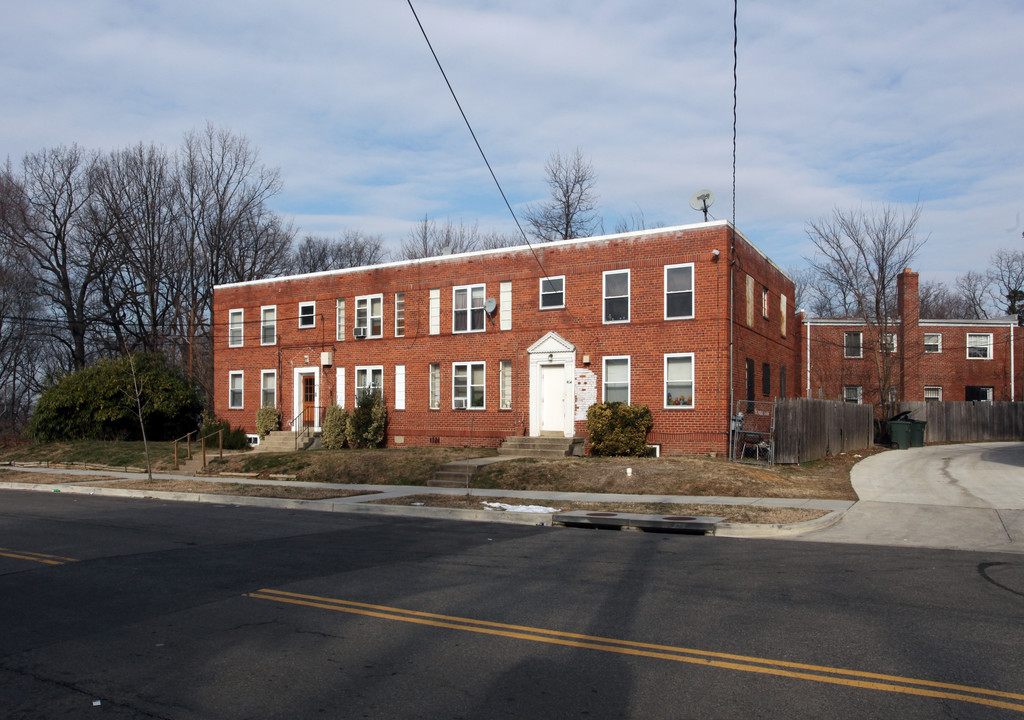 404 Mellon St SE in Washington, DC - Foto de edificio
