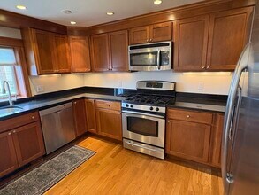 200 Washington St in Boston, MA - Building Photo - Building Photo