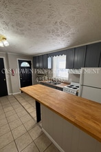 200 E Watauga Ave in Johnson City, TN - Building Photo - Building Photo