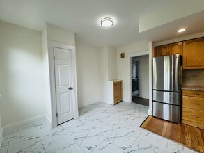 52 Howard Ave in New Haven, CT - Building Photo - Building Photo