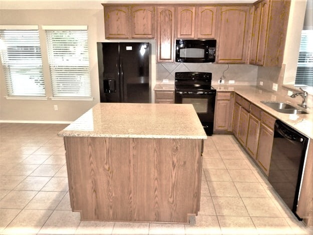 1101 Johnson City Ave in Forney, TX - Building Photo - Building Photo