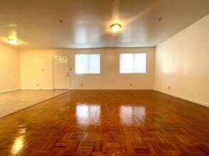 3802 39th Ave in Oakland, CA - Building Photo - Building Photo