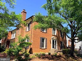 5800 Apsley House Ct in Alexandria, VA - Building Photo