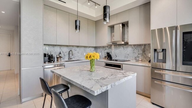 property at 1030 15th St