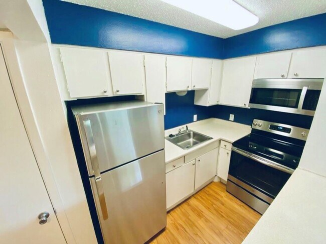 808 Winflo Dr in Austin, TX - Building Photo - Building Photo