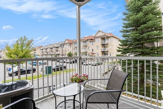 212 Paseo Pvt in Nepean, ON - Building Photo - Building Photo