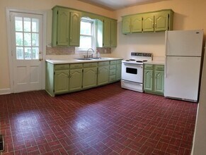 702 Tanyard St in Williamsburg, VA - Building Photo - Building Photo