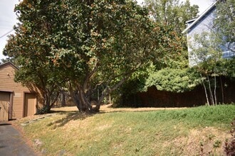 229 Cherry St in Moscow, ID - Building Photo - Building Photo