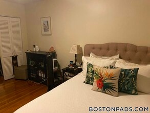 65 Chiswick Rd, Unit 5 in Boston, MA - Foto de edificio - Building Photo