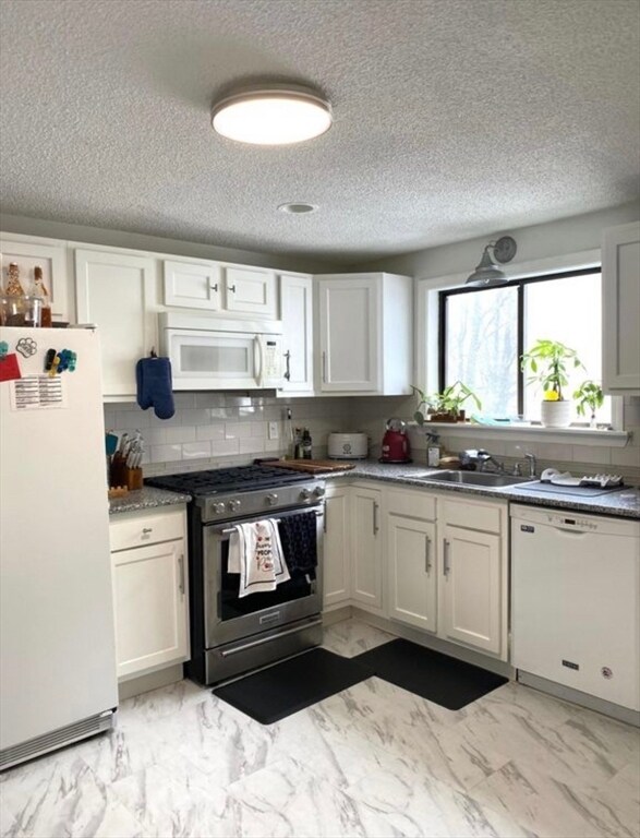 36 Linden St in Everett, MA - Building Photo - Building Photo