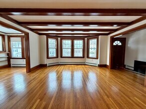 31 Oakley Rd in Watertown, MA - Building Photo - Building Photo