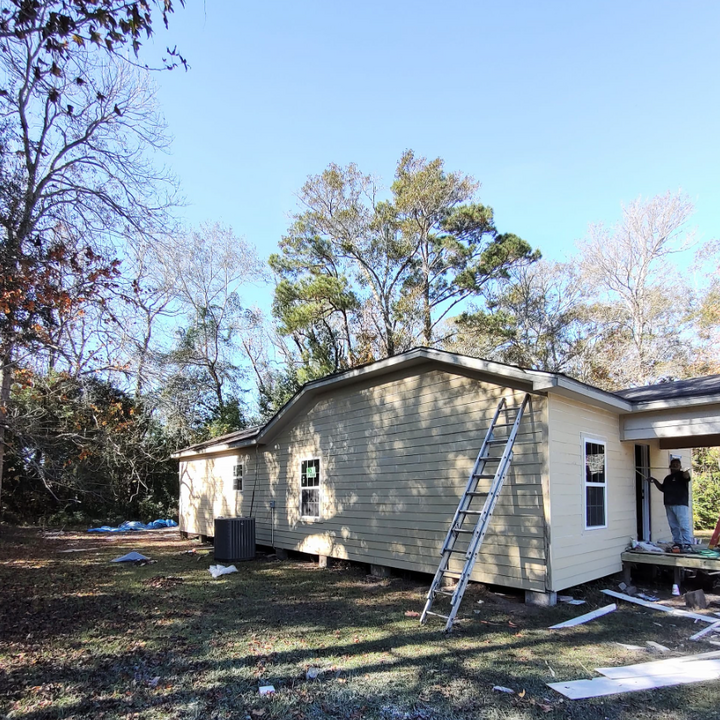 455 Kirby St in Silsbee, TX - Building Photo