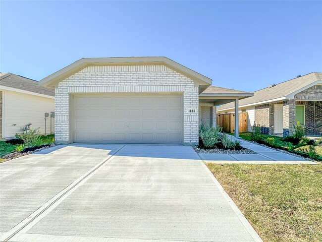 1444 Las Cuevas Dr in Conroe, TX - Building Photo - Building Photo