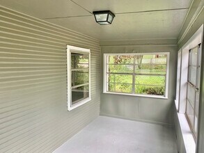 711 Dent St in Tallahassee, FL - Foto de edificio - Building Photo