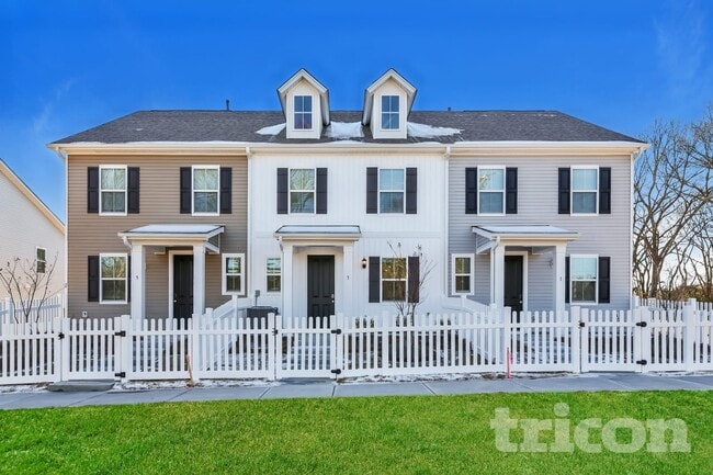 property at 3 Beautyberry St