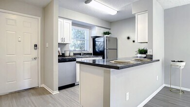 Slate Luxury Apartments in Winter Garden, FL - Building Photo - Building Photo