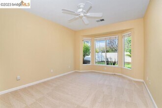 935 Centennial Dr in Brentwood, CA - Building Photo - Building Photo