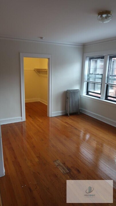 1712 W Albion Ave in Chicago, IL - Foto de edificio