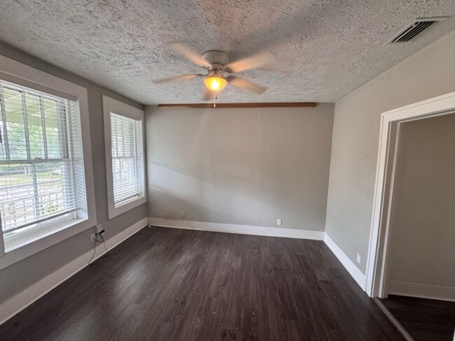 1153 Walnut St in Jacksonville, FL - Building Photo - Building Photo