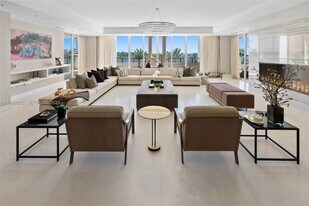 7133 Fisher Island Dr in Miami Beach, FL - Building Photo