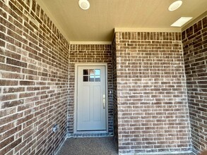 705 Tower Ml-Unit -707 in Robinson, TX - Building Photo - Building Photo
