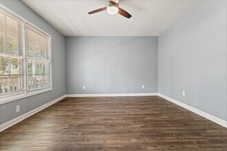 305 Golf Course Dr in Raleigh, NC - Building Photo - Building Photo