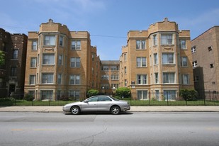 7722-7732 S Jeffery Blvd in Chicago, IL - Building Photo - Building Photo