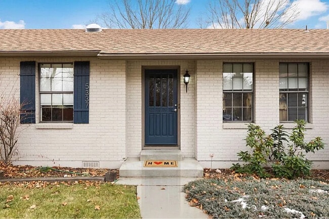 5337 W Waterwheel Ct in Boise, ID - Building Photo - Building Photo