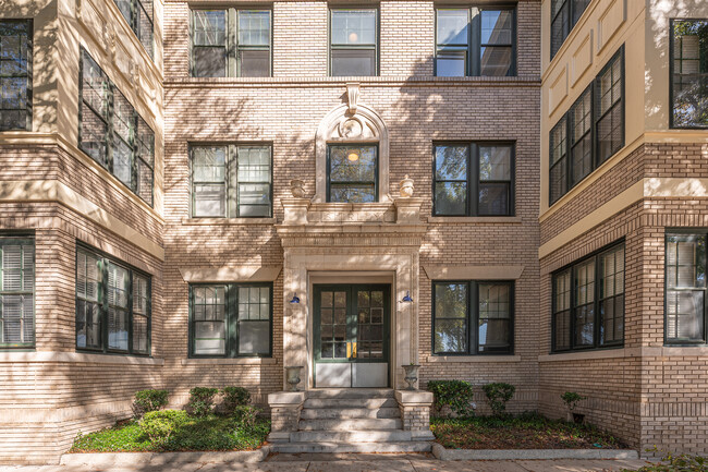 Cobb House in Augusta, GA - Foto de edificio - Building Photo